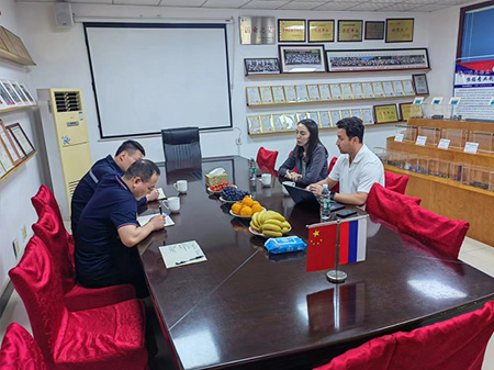 Welcome Uzbekistan Customer To Visit Our Factory